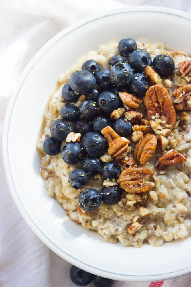 Wholesome Flaxseed and Blueberry Oatmeal | Little Broken