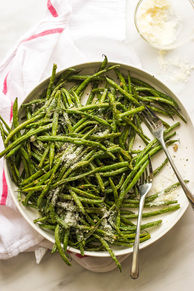 Grilled Garlic Green Beans - Recipes Worth Repeating