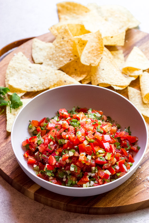 Easy Homemade Salsa Using Canned Tomatoes : Homemade Salsa using canned ...