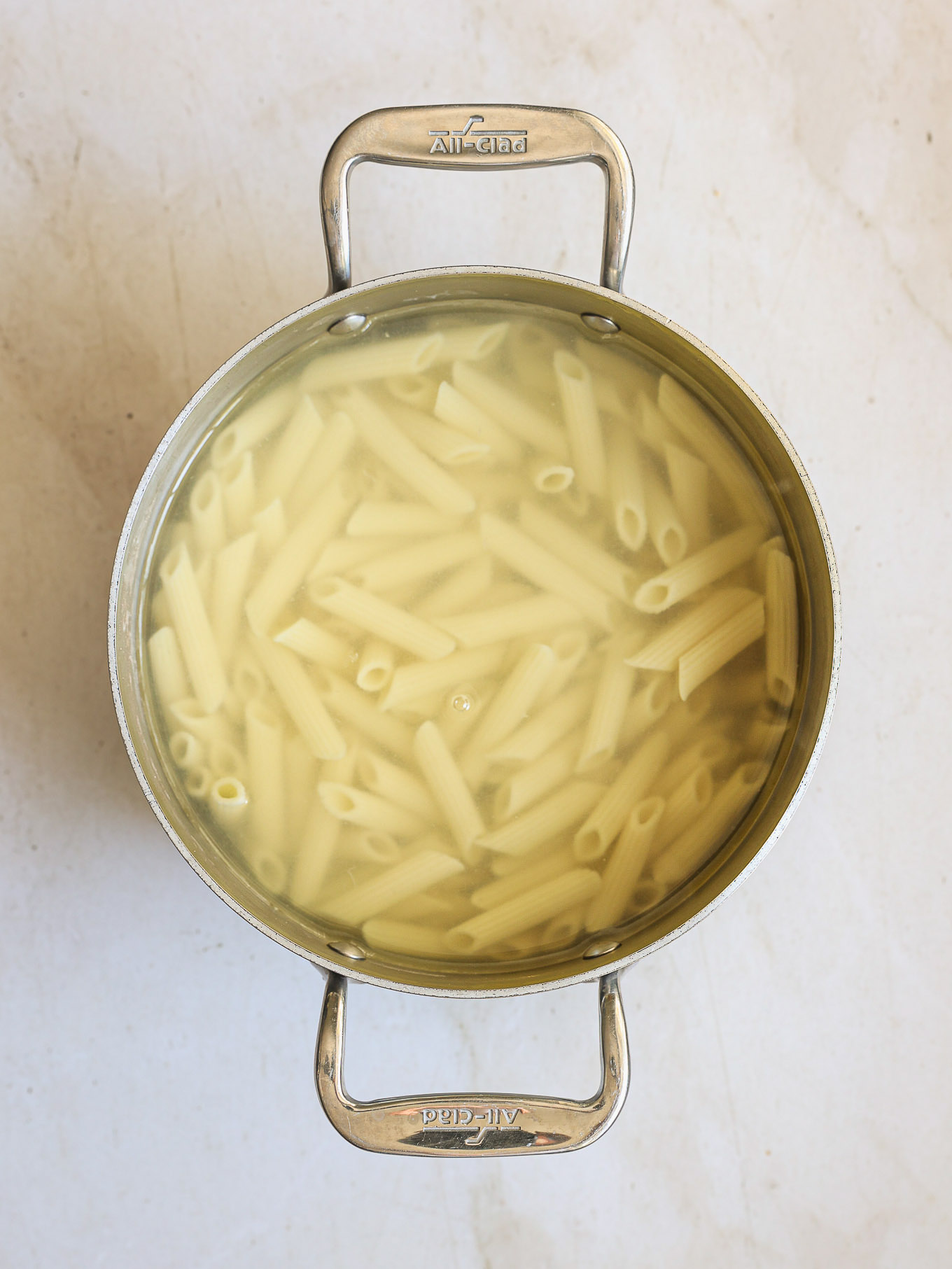 cooked pasta in pot.